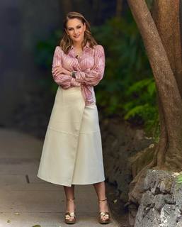 Flor Rubio feet photo thumbnail