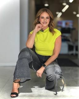 Flor Rubio feet photo thumbnail