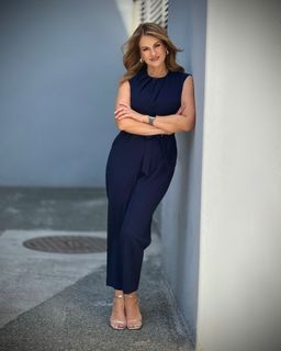 Flor Rubio feet photo thumbnail