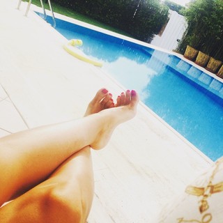 Flora Canto feet photo 16