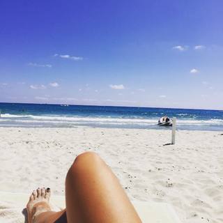 Flora Canto feet photo 10