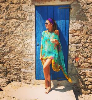 Flora Canto feet photo 17