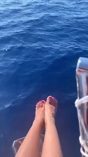 Flora Canto feet photo 9