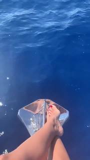 Flora Canto feet photo 7