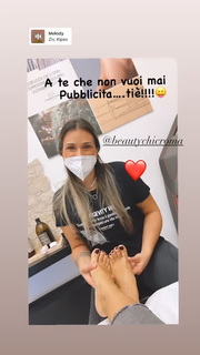 Flora Canto feet photo 7