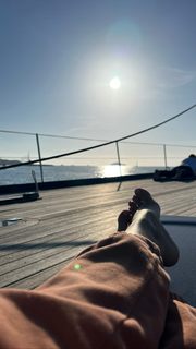 Flora Canto feet photo 6