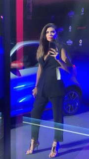 Flora Canto feet photo 17