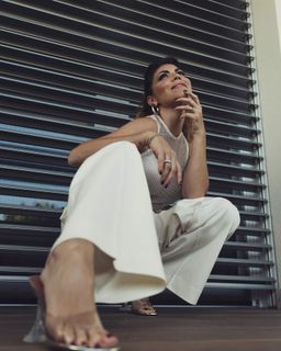 Flora Canto feet photo 10