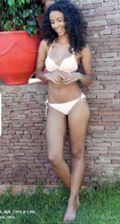 Flora Coquerel feet photo 5
