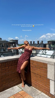 Flora Coquerel feet photo 3