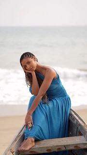 Flora Coquerel feet photo 3