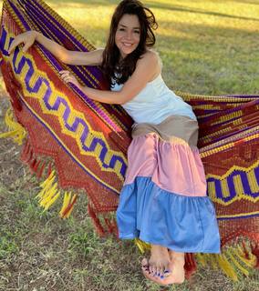 Flora Martínez feet photo 6