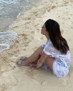 Flora Martínez feet photo 3