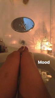 Florence Faivre feet photo 1