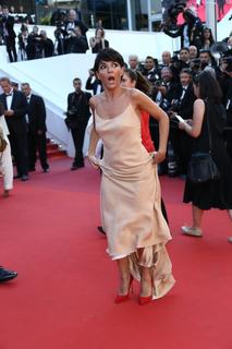 Florence Foresti feet photo 18