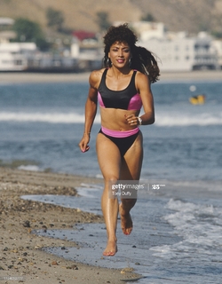 Florence Griffith Joyner feet photo 9