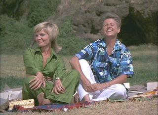 Florence Henderson feet photo 18