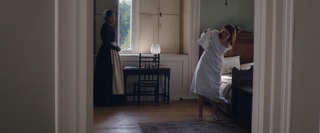 Florence Pugh feet photo thumbnail