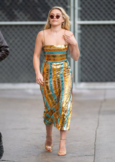 Florence Pugh feet photo thumbnail