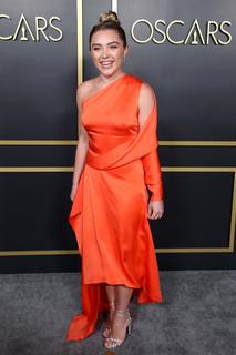 Florence Pugh feet photo thumbnail