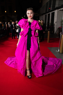 Florence Pugh feet photo thumbnail