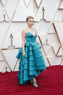 Florence Pugh feet photo thumbnail