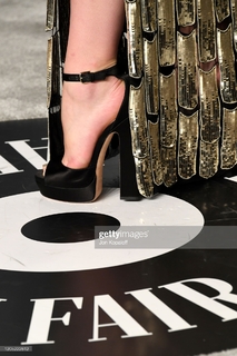 Florence Pugh feet photo thumbnail
