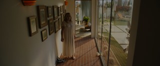 Florence Pugh feet photo thumbnail