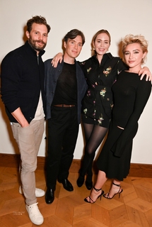 Florence Pugh feet photo thumbnail