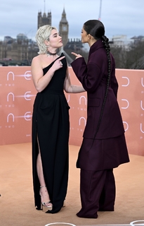 Florence Pugh feet photo thumbnail