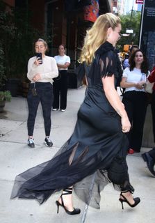 Florence Pugh feet photo 16