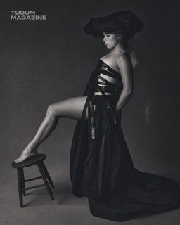 Florence Pugh feet photo 12