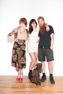 Florence Welch feet photo thumbnail