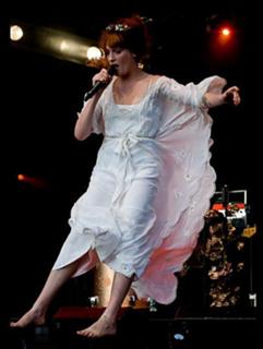 Florence Welch feet photo thumbnail