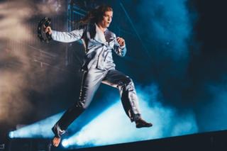 Florence Welch feet photo thumbnail