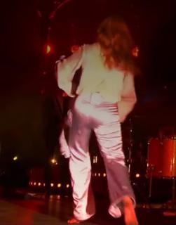Florence Welch feet photo thumbnail