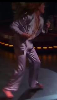 Florence Welch feet photo thumbnail