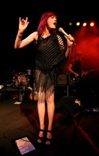 Florence Welch feet photo thumbnail
