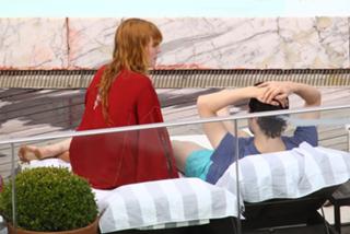 Florence Welch feet photo thumbnail