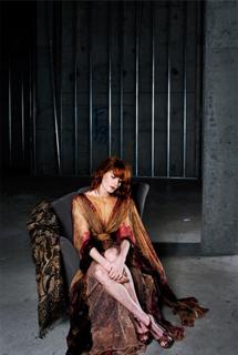 Florence Welch feet photo thumbnail