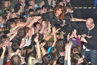 Florence Welch feet photo thumbnail