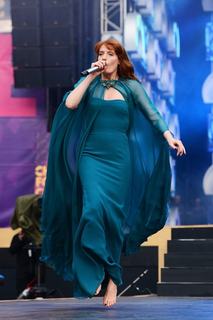 Florence Welch feet photo thumbnail