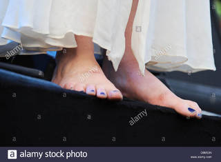 Florence Welch feet photo thumbnail