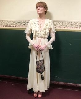 Florence Welch feet photo thumbnail