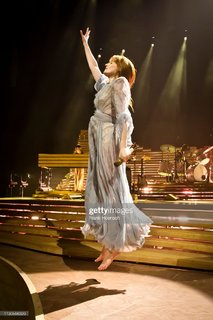 Florence Welch feet photo thumbnail