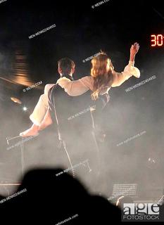 Florence Welch feet photo thumbnail