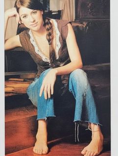 Florencia Bertotti feet photo 8