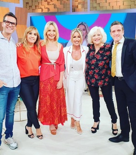 Florencia Peña feet photo thumbnail