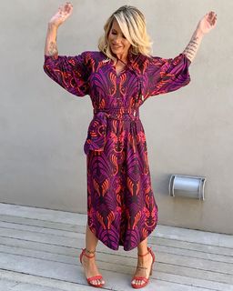 Florencia Peña feet photo thumbnail