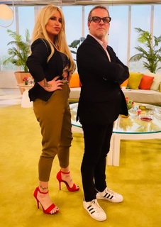 Florencia Peña feet photo thumbnail